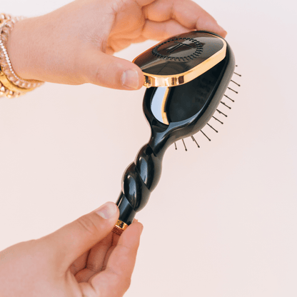 TELETIES - Mini Detangler Brush | Jet Black | Medium
