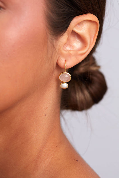 Primrose Earring Gold Plated - Rose Quartz &amp; Pearl