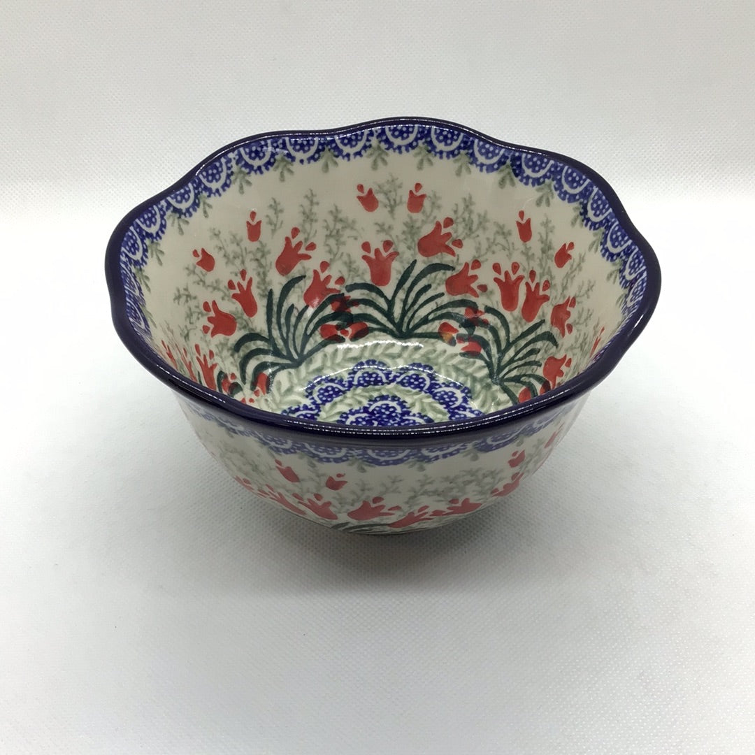 Crimson Bells Ruffle Edge Bowl 6&quot;