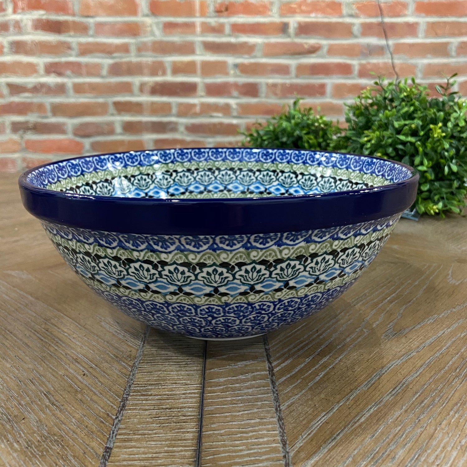 Tranquility Nesting Bowl 9&quot;