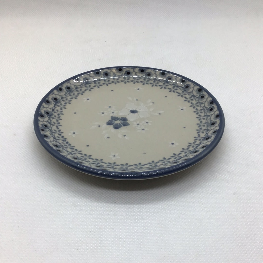 Simple Elegance Bread Plate 5&quot;
