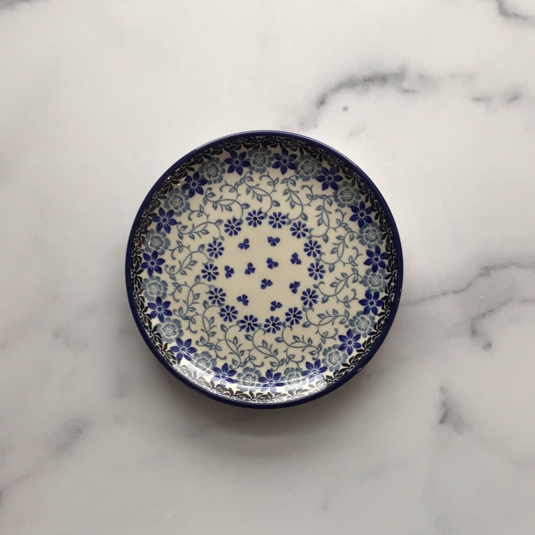 Amazing Lace Bread Plate 6.25&quot;
