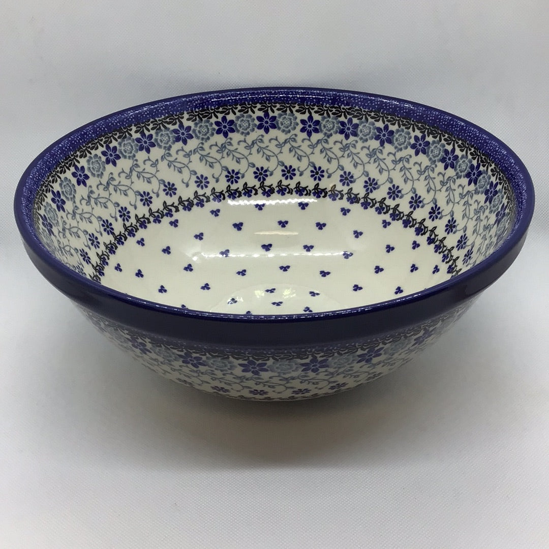 Amazing Lace Nesting Bowl 11"