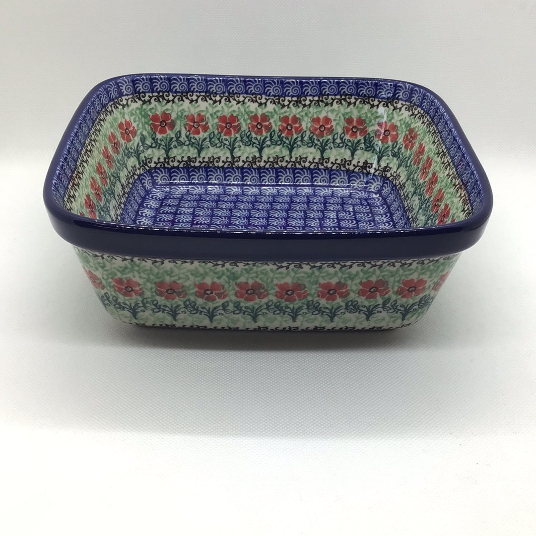 Red Daisies Square Baker 8&quot;