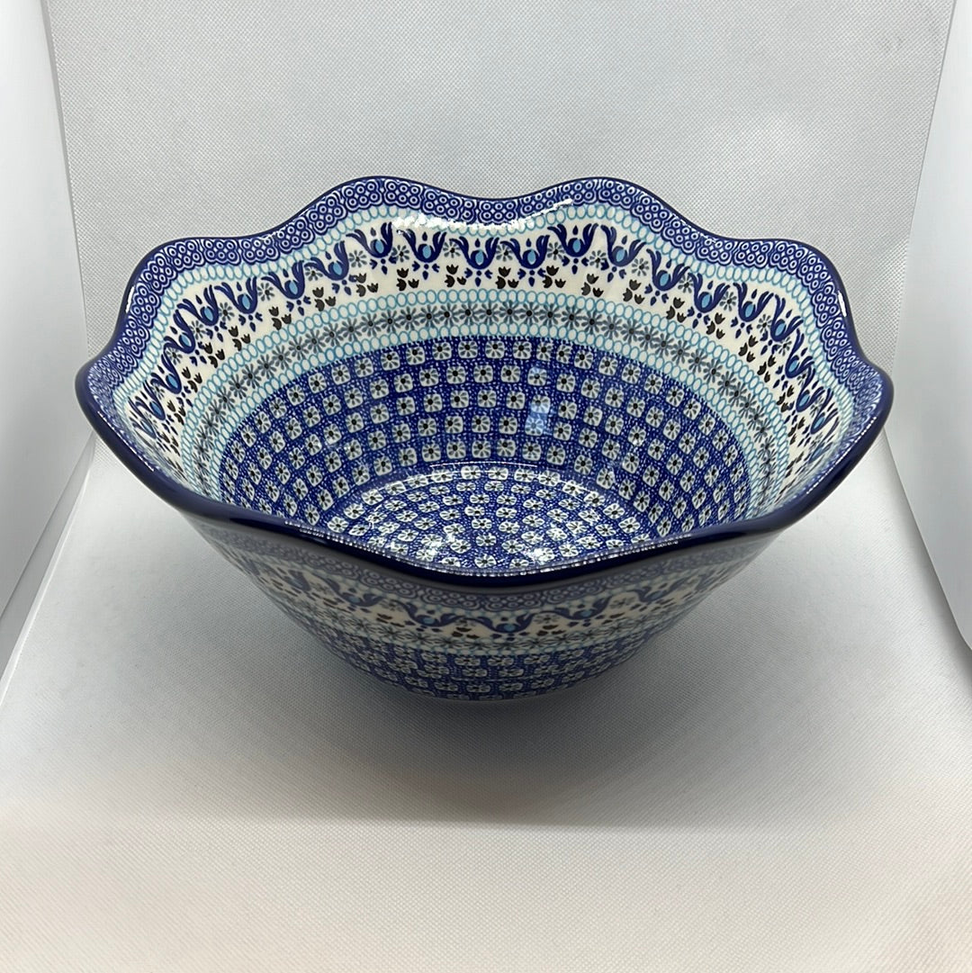 Frozen Wavy Edge Bowl 12&quot;