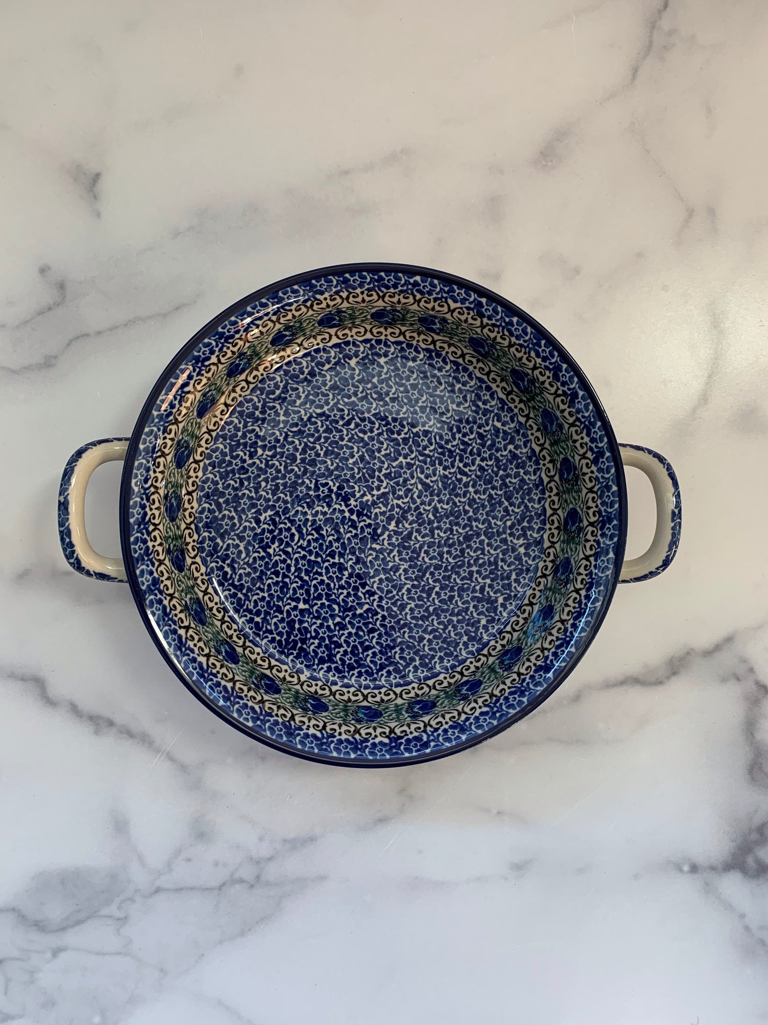 Peacock Feather Round Baker w/ Handles 8"