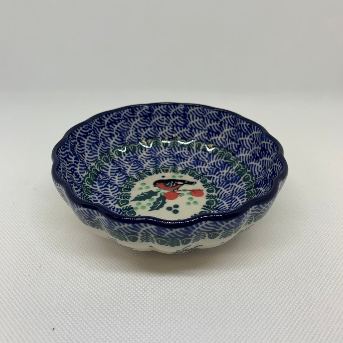Snow Bird Scalloped Bowl 4.5&quot;