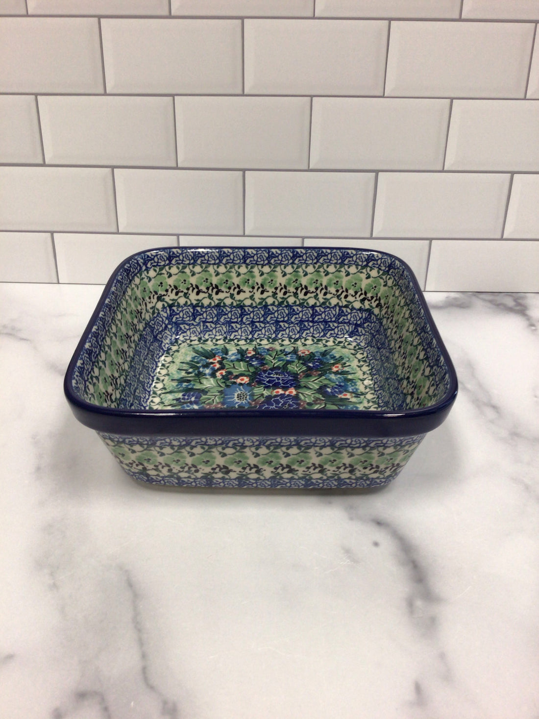 U4572 Square Baker 8&quot;